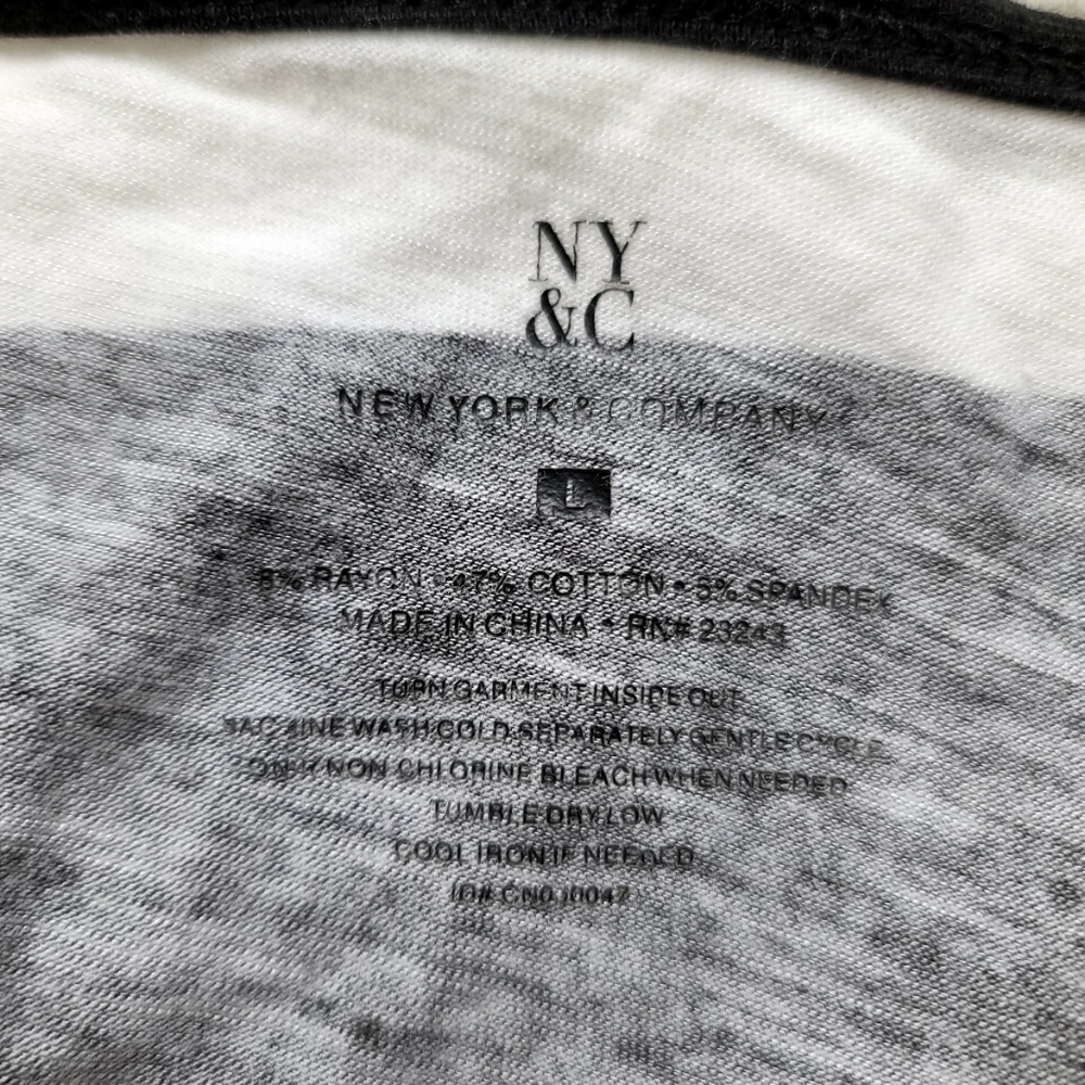 New York & Co black/white striped tank, size Large - Picture 6 of 7